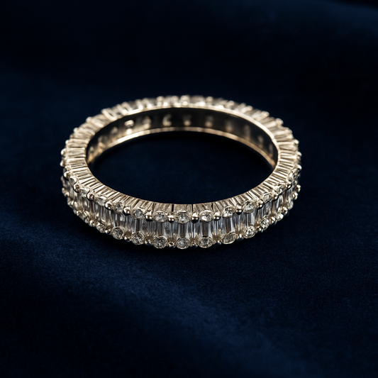 Elegant Eternity Band – 925 Sterling Silver (Size 18